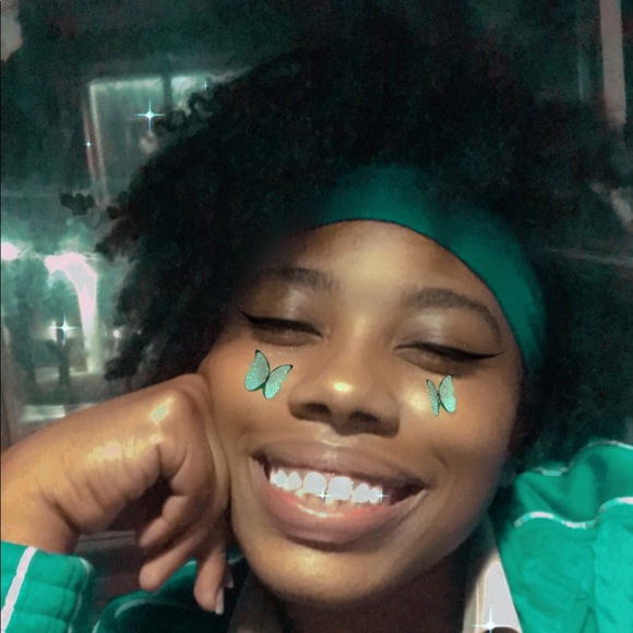 Meet your Posher, Chantel - Picture 1 of 1